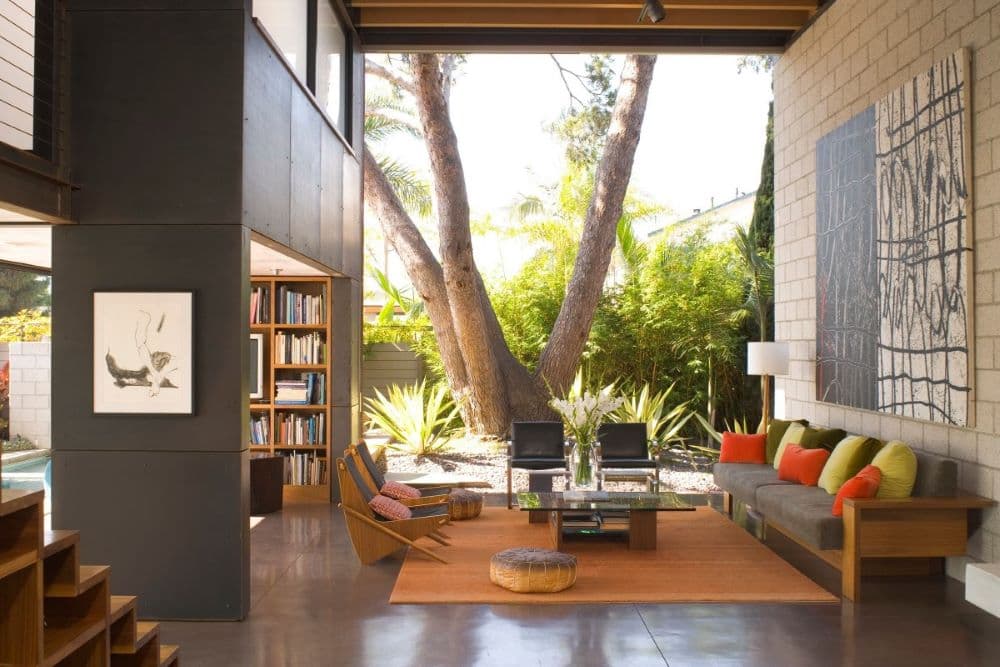 5 Modern Houses With Stunning Interior Courtyards